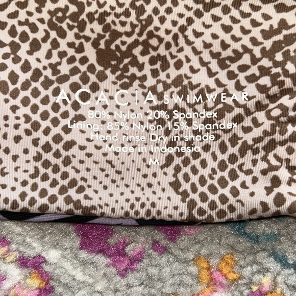 *S O L D* ACACIA Modern Pacific top - Picture 4 of 4